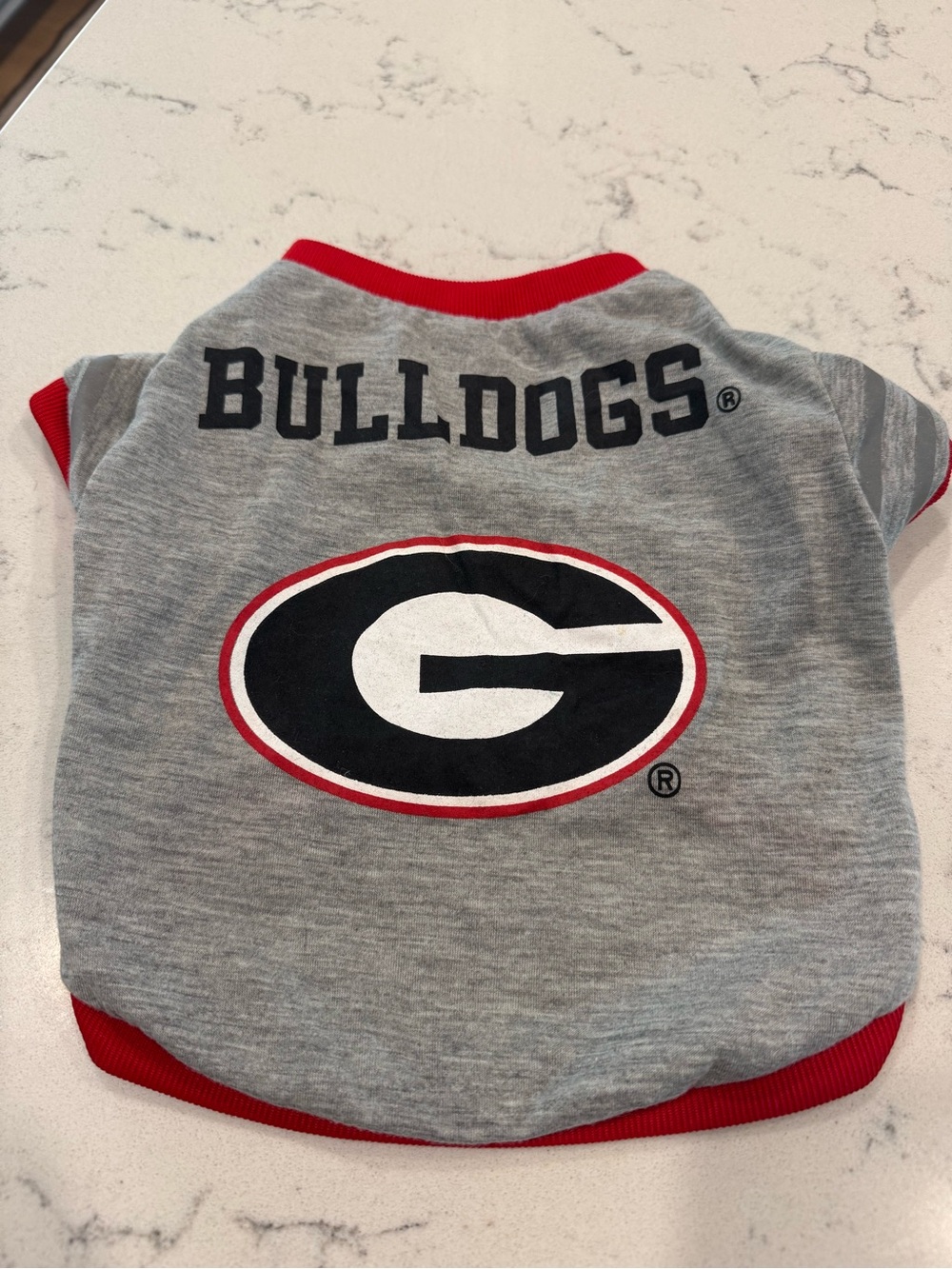 Officially Licensed Georgia Bulldogs Dog T -Shirt - small - NWOT